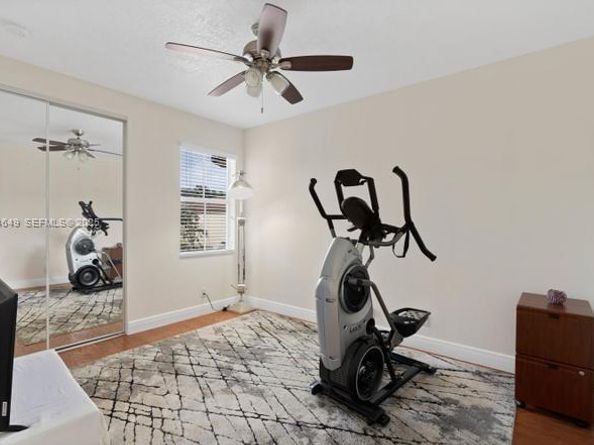 2086 Foxtail View Ct, West Palm Beach FL 33411