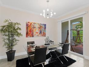 2086 Foxtail View Ct, West Palm Beach FL 33411