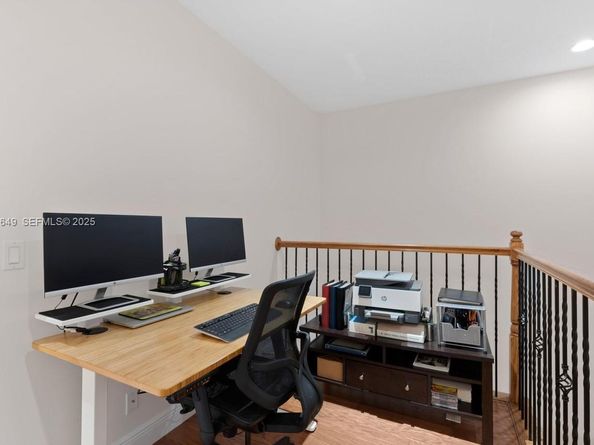 2086 Foxtail View Ct, West Palm Beach FL 33411