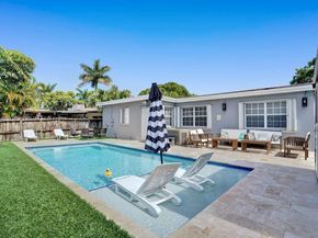 1305 Funston St, Hollywood FL 33019