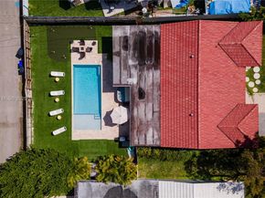 1305 Funston St, Hollywood FL 33019