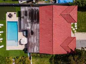 1305 Funston St, Hollywood FL 33019