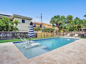 1305 Funston St, Hollywood FL 33019