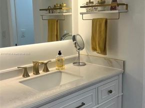 12500 SW 6th St 413N, Pembroke Pines FL 33027