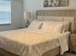 12500 SW 6th St 413N, Pembroke Pines FL 33027