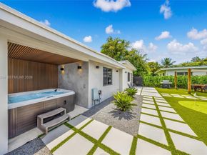 111 NW 53rd St, Miami FL 33127