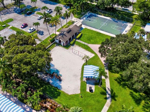 3137 S Carambola Cir S 2369, Coconut Creek FL 33066