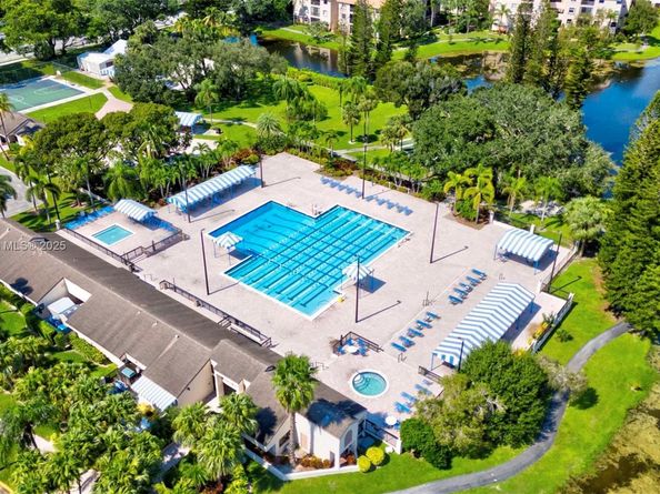 3137 S Carambola Cir S 2369, Coconut Creek FL 33066