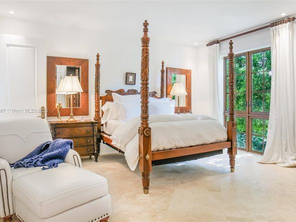 365 Gulf Rd, Key Biscayne FL 33149