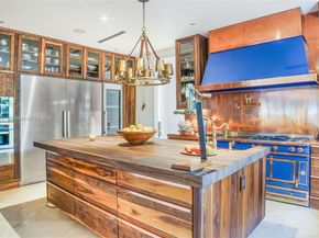 365 Gulf Rd, Key Biscayne FL 33149