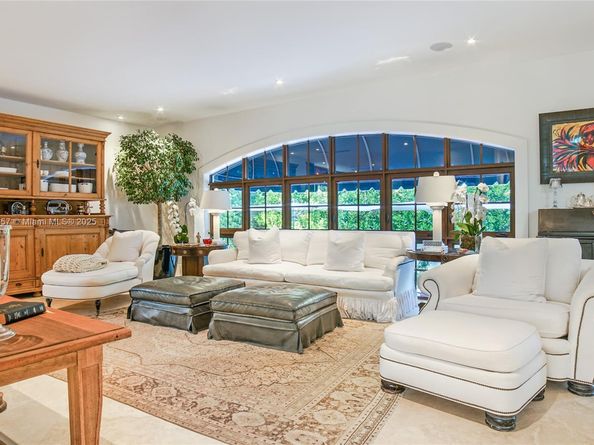 365 Gulf Rd, Key Biscayne FL 33149