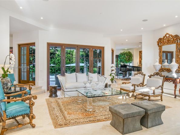 365 Gulf Rd, Key Biscayne FL 33149