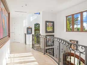 365 Gulf Rd, Key Biscayne FL 33149