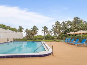 1623 Collins Ave 812, Miami Beach FL 33139