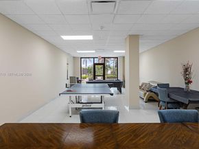 1623 Collins Ave 812, Miami Beach FL 33139