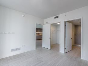 77 SE 5th Street 2806, Miami FL 33131