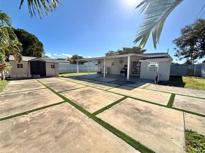 6231 Mayo St, Hollywood FL 33023