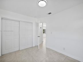 6231 Mayo St, Hollywood FL 33023