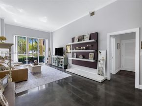 2000 N Bayshore Dr 114, Miami FL 33137