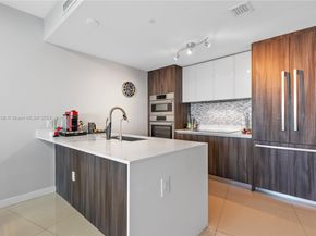 488 NE 18th St 908, Miami FL 33132