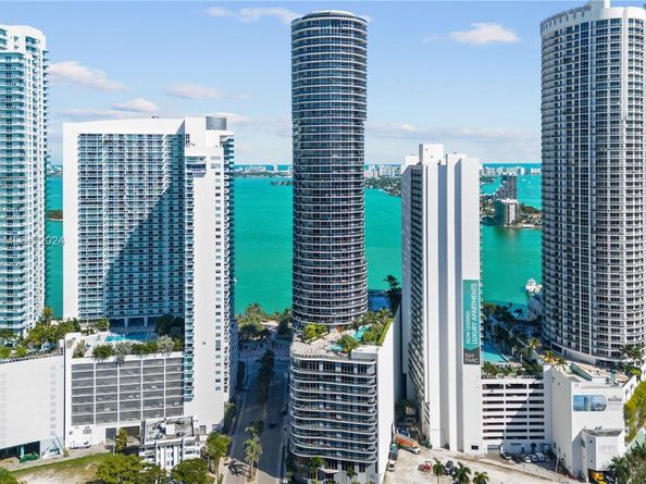 488 NE 18th St 908, Miami FL 33132