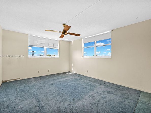 1830 Dixieanna St 506, Hollywood FL 33020