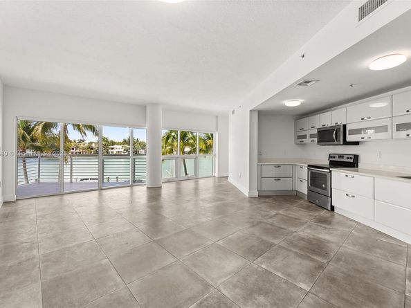 6580 Indian Creek Dr 209, Miami Beach FL 33141