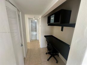 12590 NE 16th Ave 509, North Miami FL 33161