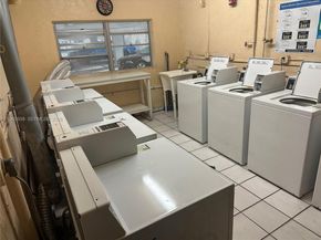 12590 NE 16th Ave 509, North Miami FL 33161