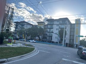 12590 NE 16th Ave 509, North Miami FL 33161