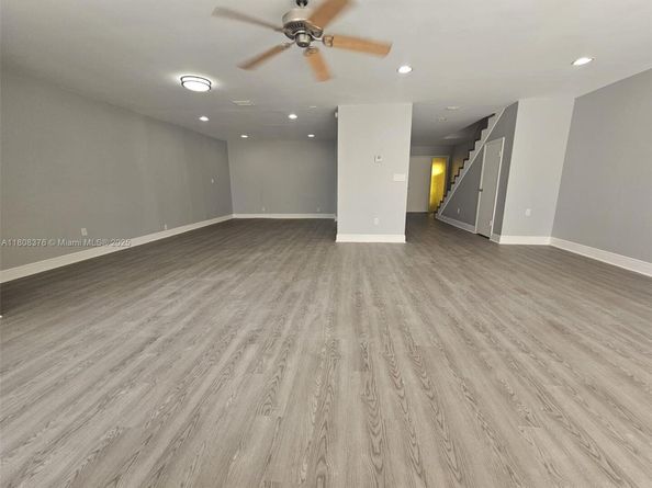 4131 NW 79th Ave 4131, Sunrise FL 33351