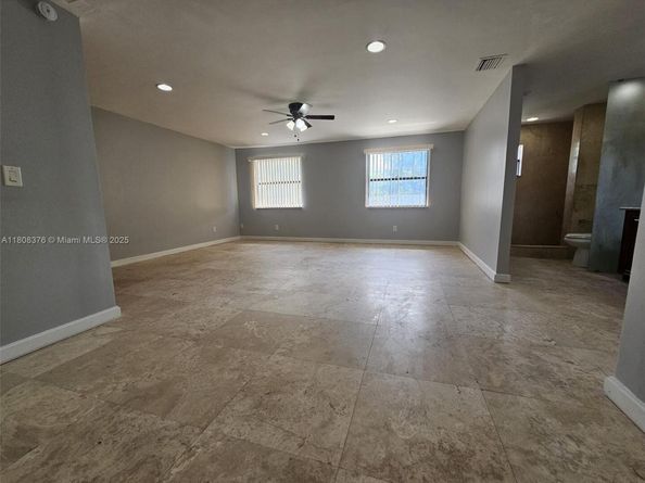 4131 NW 79th Ave 4131, Sunrise FL 33351