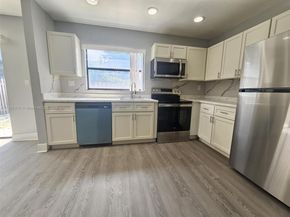 4131 NW 79th Ave 4131, Sunrise FL 33351
