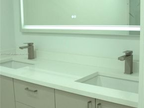 13911 SW 100th Ln, Miami FL 33186