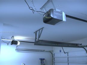 13911 SW 100th Ln, Miami FL 33186