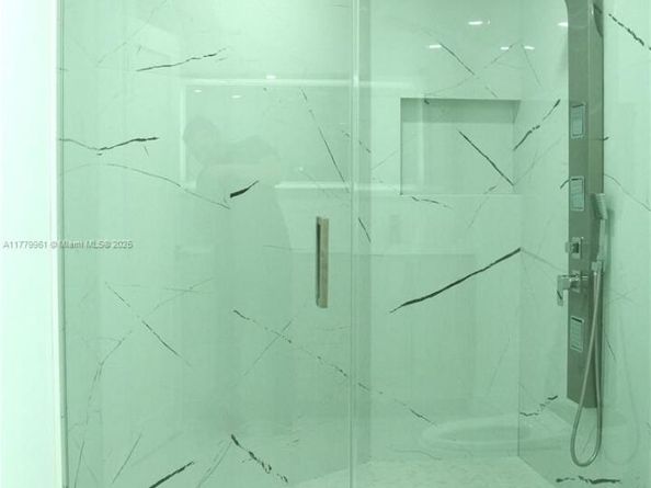 13911 SW 100th Ln, Miami FL 33186