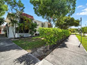 8701 SW 141st St B1, Palmetto Bay FL 33176
