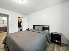 8701 SW 141st St B1, Palmetto Bay FL 33176