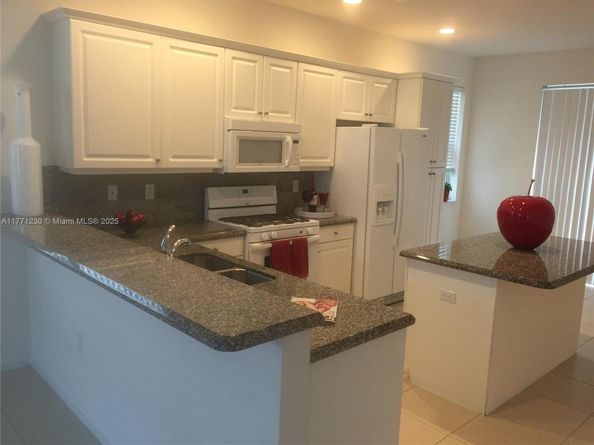 3210 NW 126th Ave 3210, Sunrise FL 33323
