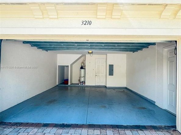 3210 NW 126th Ave 3210, Sunrise FL 33323