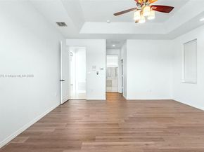 13790 NW 20th St, Pembroke Pines FL 33028