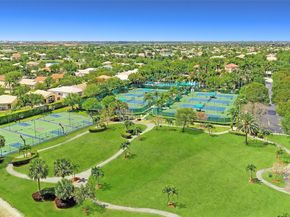 13790 NW 20th St, Pembroke Pines FL 33028