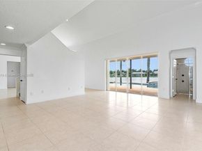 13790 NW 20th St, Pembroke Pines FL 33028