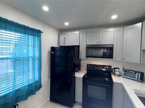 2391 NW 89th Dr 404, Coral Springs FL 33065