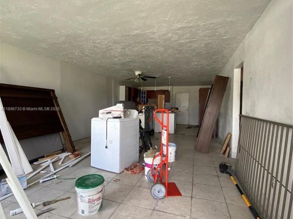 3954 NW 182nd Ln, Miami Gardens FL 33055