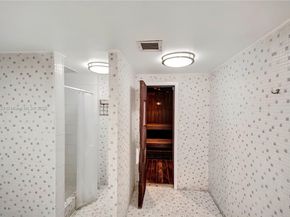 401 Golden Isles Dr 307, Hallandale Beach FL 33009
