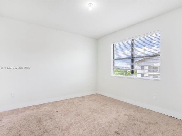 7865 NW 104th Ave 33, Doral FL 33178