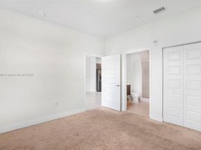 7865 NW 104th Ave 33, Doral FL 33178