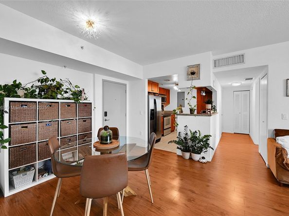 36 NW 6th Ave 701, Miami FL 33128