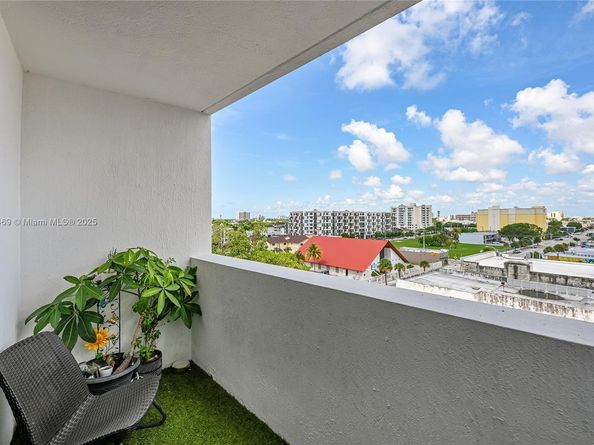 36 NW 6th Ave 701, Miami FL 33128